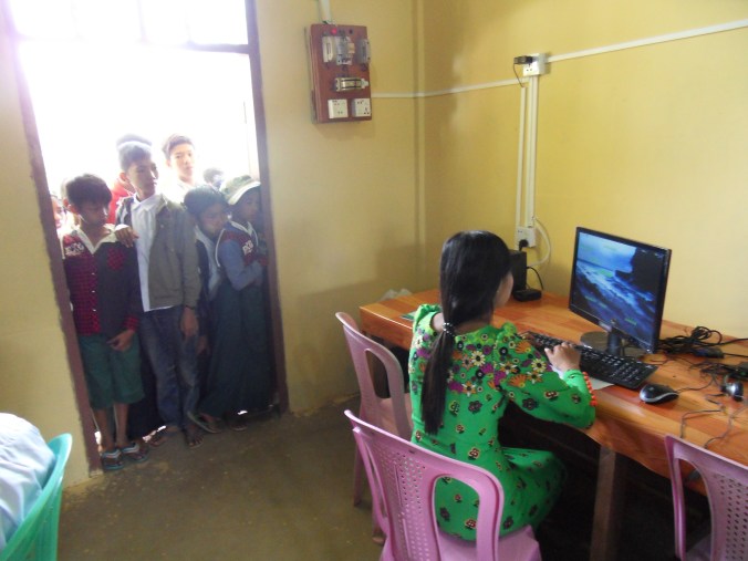 SAMSUNG DIGITAL CAMERA